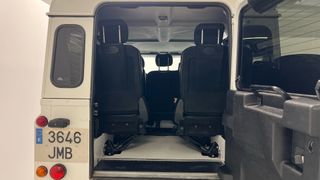 Land Rover Defender 2016