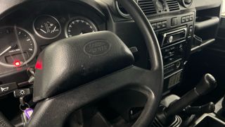 Land Rover Defender 2016