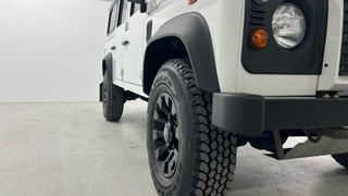 Land Rover Defender 2016