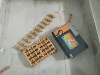 Masajeador de madera para pies y espalda