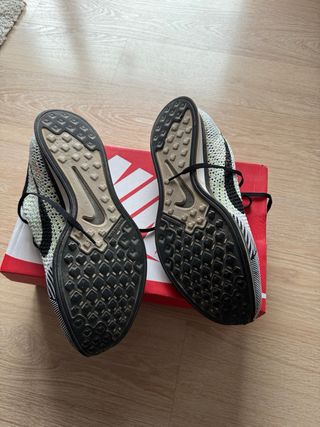Nike Flyknit Talla 45