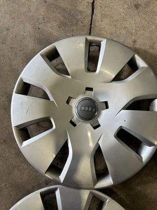 Tapacubos Audi 16 pulgadas