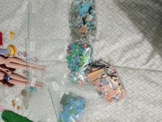 Lote Muñecas y cosas Disney Pocahontas, Bella  y A