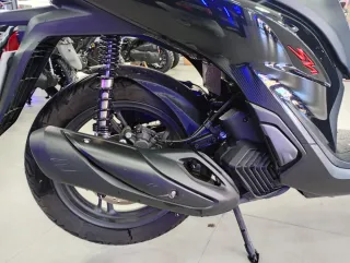 Honda SH 125i 2024 muchos extras 1200 km