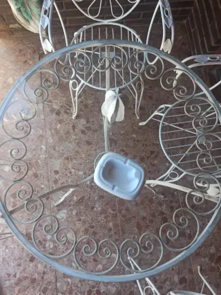 Conjunto mesa y 4 sillas exterior hierro