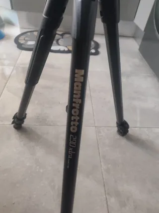 Trípode Manfrotto 290 Xtra con rótula 2W