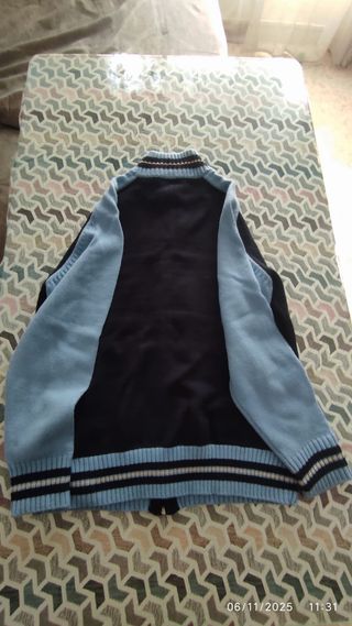 Suéter Lacoste Negro y Azul