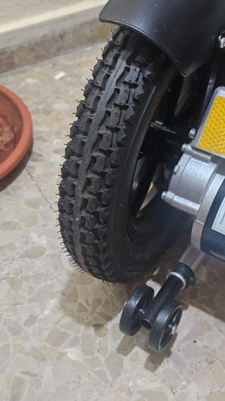 Silla de ruedas eléctrica plegable Medical Mobilit