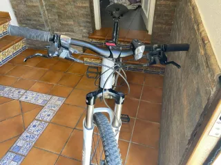 Bicicleta Rockrider ST540 27.5