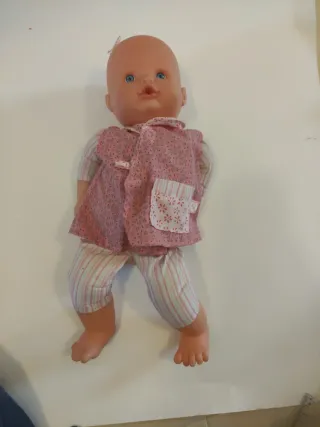 Muñeco bebé peluche