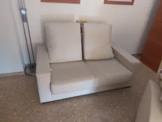 Sofá 2 plazas piel beige