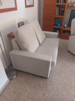 Sofá 2 plazas piel beige