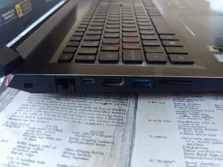 Portátil Acer Predator Helios 300 GTX 1060