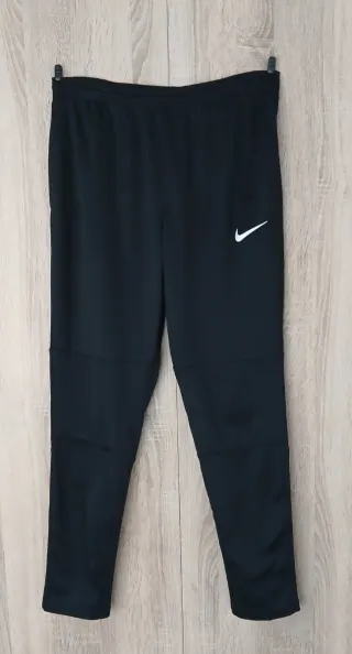 Pantalón chándal Nike Negro (170cm)