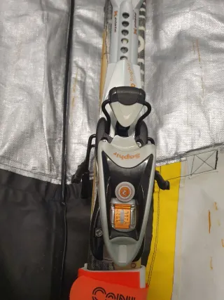 Esquís Rossignol con fijaciones