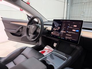 Tesla Model 3 Performance AWD