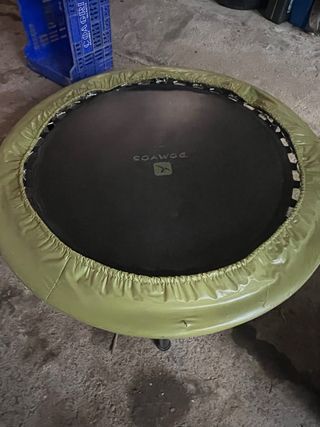 Cama elástica redonda verde