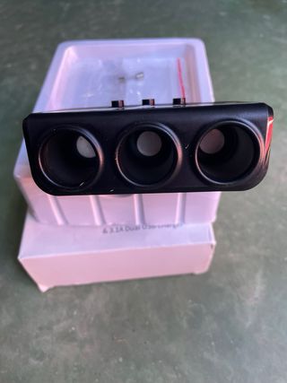 Cargador Coche 3 Enchufes + 2 USB