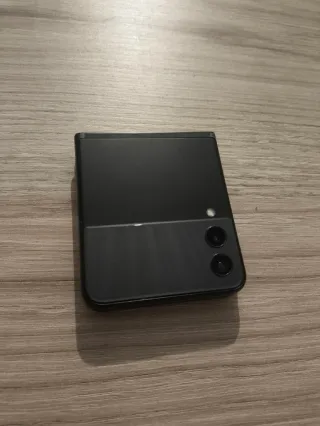 Samsung Galaxy Z Flip 3 5G