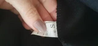 Vestido negro encaje fiesta