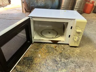 Microondas Nevir Blanco