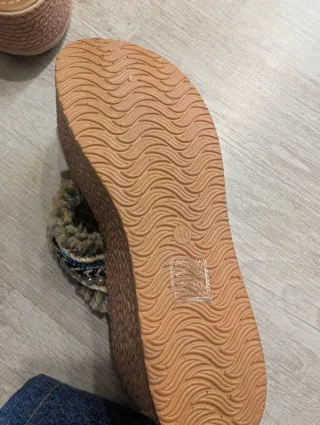 Sandalias RZX cuña beige y blanco