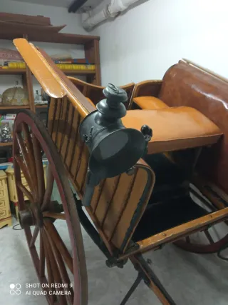 Carro de caballos  de paseo centenario funcional