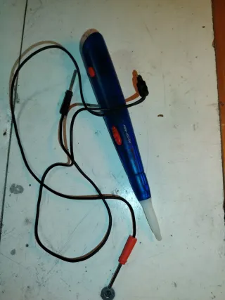 Lápiz detector de corriente