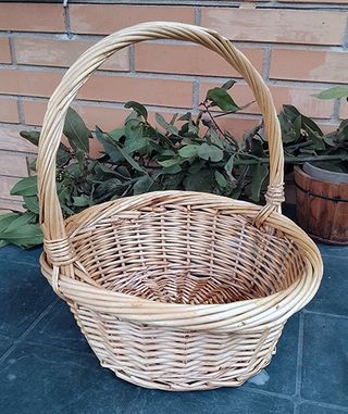 Cesto redondo de mimbre