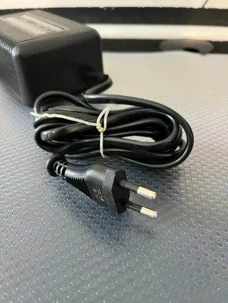 Conversor 230V para 12V