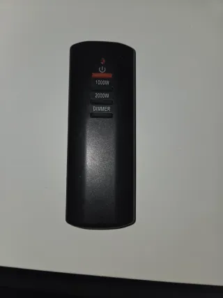 Chimenea Eléctrica Negra con Piedras