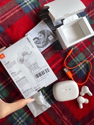 Auriculares JBL Wave Beam Blancos