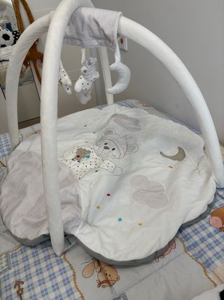 Alfombra de juego para bebé con osito