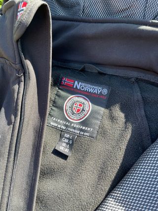 Chaqueta Negra Norway
