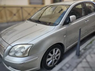 Toyota Avensis 2004