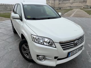 Toyota RAV4 2013