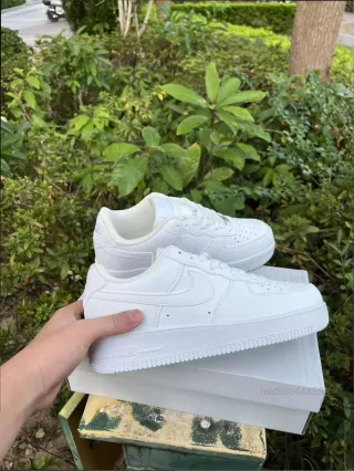 Nike Air Force 1 Low '07 Blancas