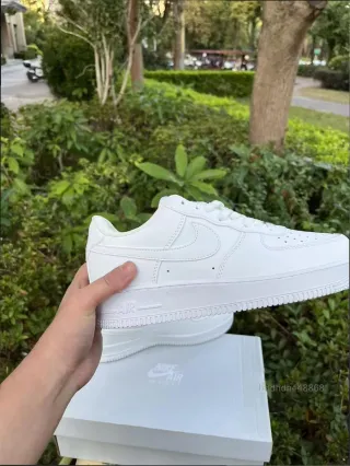 Nike Air Force 1 Low '07 Blancas