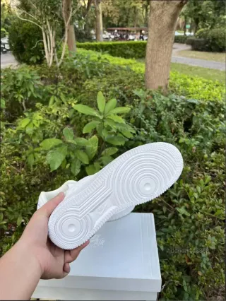 Nike Air Force 1 Low '07 Blancas