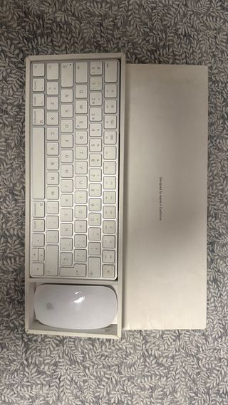 iMac Plata 21.5” 2019