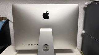 iMac Plata 21.5” 2019