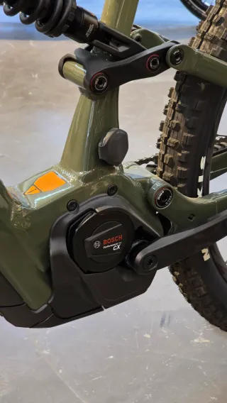 ¡OFERTA! eBike Focus Sam² 6.8 | Bosch T-S