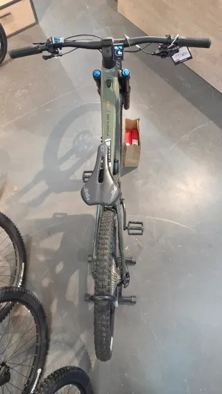 ¡OFERTA! eBike Focus Sam² 6.8 | Bosch T-S