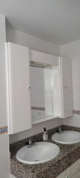 Mueble de baño suspendido