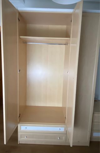 Habitación completa: Armario, Cama, Mesa y colchon