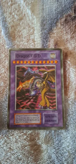 Yu-Gi-Oh! Dragon F.G.D. Carta