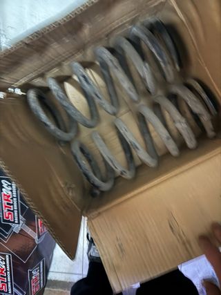 Suspensiones Mitsubishi Montero V60