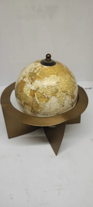 Mappamondo da scrivania