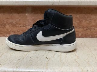 Scarpe Nike alte nere e bianche
