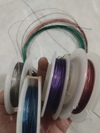 Bobinas hilo acero bisutería colores